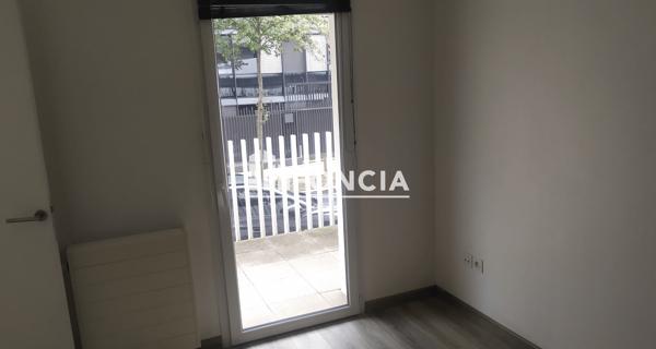 Location Appartement 2 pièces 39 m² - Massy 91300