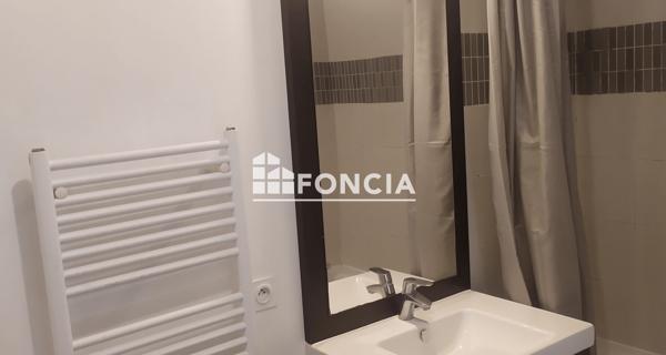 Location Appartement 2 pièces 39 m² - Massy 91300