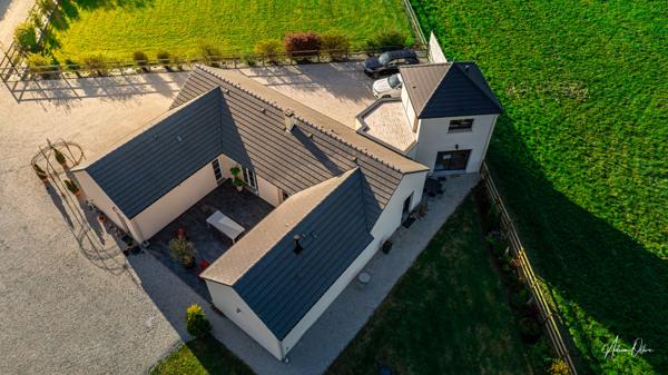 DOMAINE comprenant 2 MAISONS D'ARCHITECTE SPA intérieur , Le mele sur sarthe