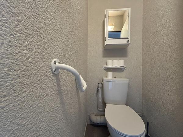 A vendre, centre ville de PERIGUEUX, bel Appartement type 2 avec TERRASSE, cave et PARKING privatif !