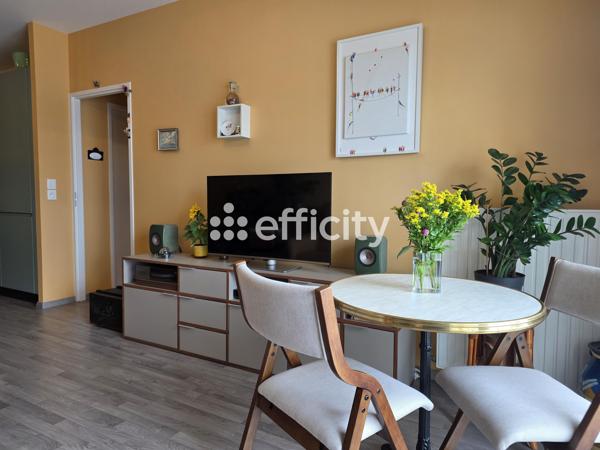 Appartement
         2 pièces
        - 44 m²