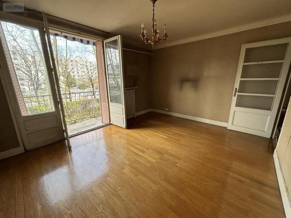 Appartement à vendre à Chambéry en Savoie (73000), ref : 73006-273