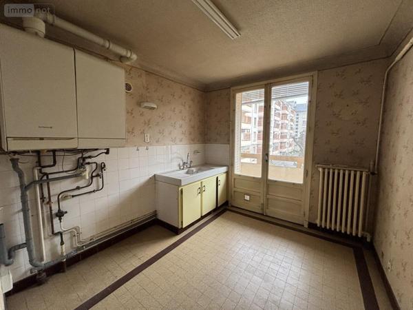 Appartement à vendre à Chambéry en Savoie (73000), ref : 73006-273