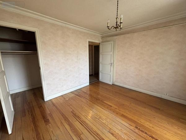 Appartement à vendre à Chambéry en Savoie (73000), ref : 73006-273