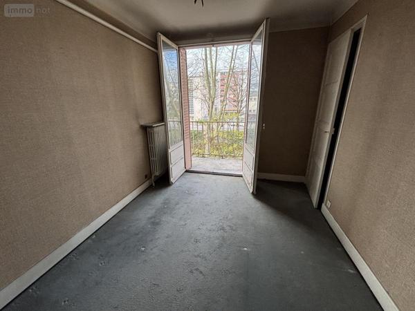 Appartement à vendre à Chambéry en Savoie (73000), ref : 73006-273