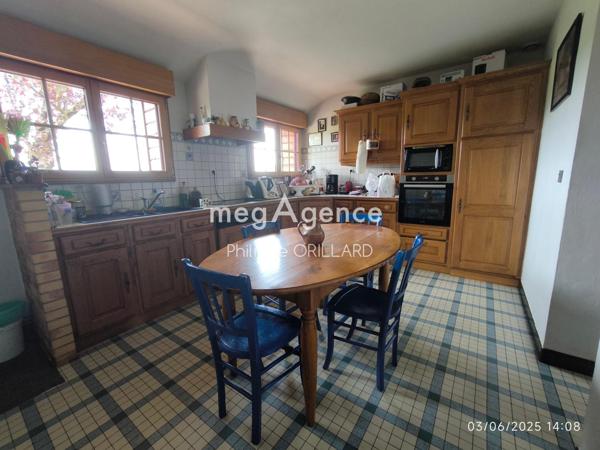 Maison à SAINT-MICHEL-ET-CHANVEAUX, 49420 - 7 pièces 140m²