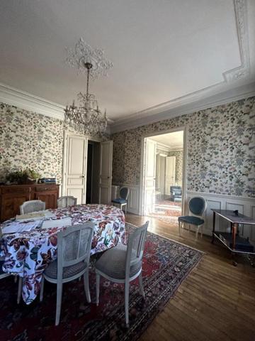 Nevers hyper-centre Appartement 6 pièce(s)