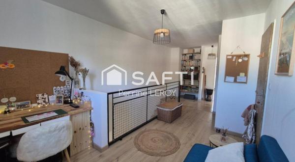 Maison de 120m², construction 2018 avec garantie décennale, 3 chambres avec piscine sur terrain de 1057m².