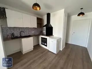 Appartement à louer 2 pièces 43.1m² Mérignac (33700)