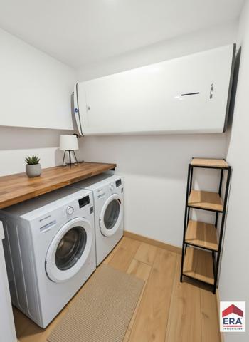 Superbe LOFT DUPLEX 98 m² - ÉTAT NEUF - Parking privatif- Extérieur - Proche Tram