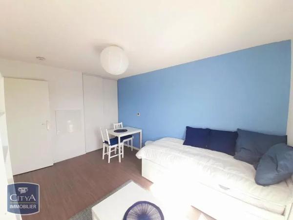 Appartement à louer 1 pièce 19.54m² Tours (37000)