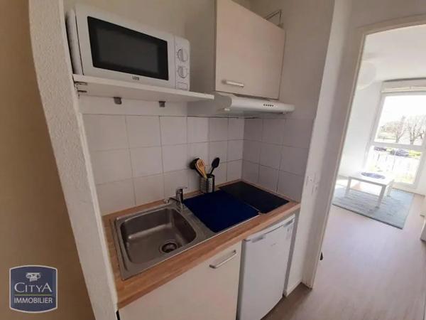 Appartement à louer 1 pièce 19.54m² Tours (37000)