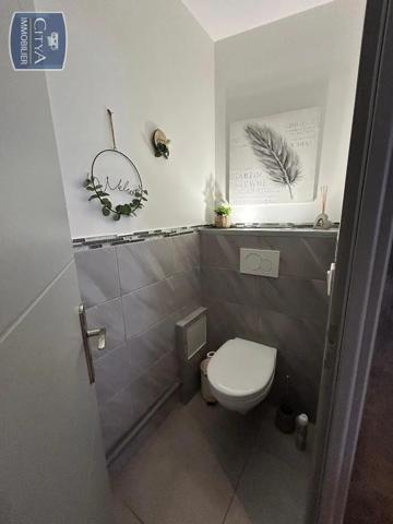 Appartement à louer 2 pièces 38.65m² Aix-les-Bains (73100)