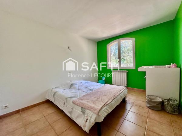 Belle bastide en position dominante