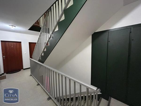 Appartement à louer 1 pièce 30m² Le Blanc (36300)