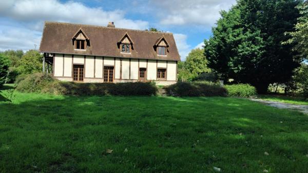 Maison à rénover sur 5000 m2 de terrain