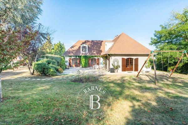 Chambourcy, Maison 7 Chambres -  230 m² à vendre