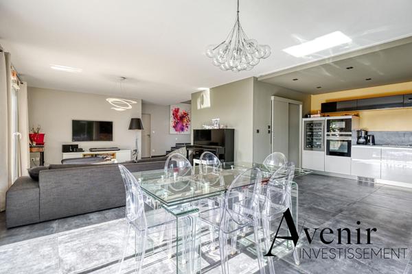 LIMONEST - Maison de plain-pied 128 m² sur terrain de 731 m² Limonest LIMONEST - Maison de plain-pied 128 m² sur terrain de 731 m² Limonest