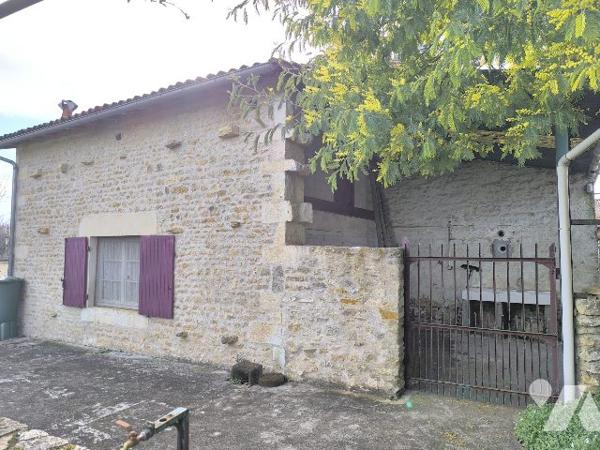 MAISON DE CAMPAGNE JARDIN 900m²