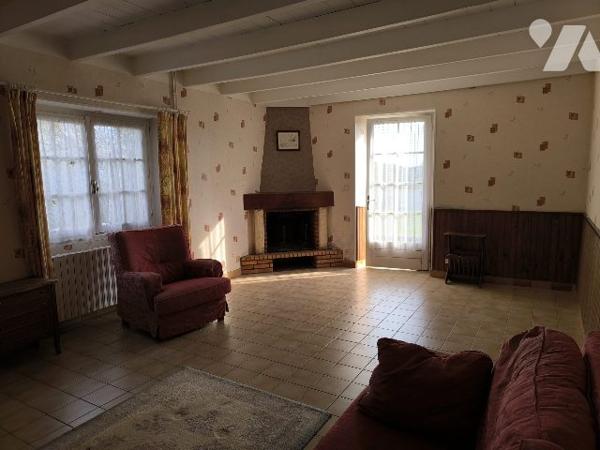 MAISON DE CAMPAGNE JARDIN 900m²