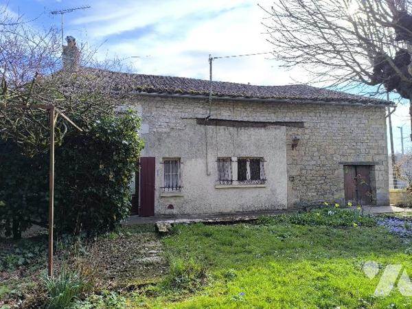 MAISON DE CAMPAGNE JARDIN 900m²