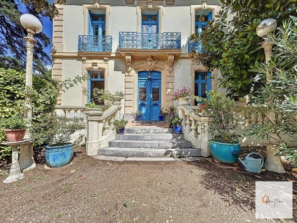 Maison de Maître de 229m² sur parcelle arboré de 1800m² + sous sol total