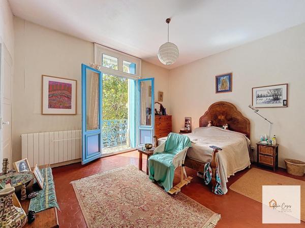 Maison de Maître de 229m² sur parcelle arboré de 1800m² + sous sol total