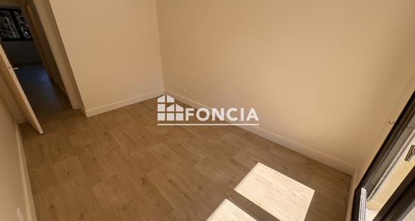 Location Appartement 4 pièces 99.31 m² - Rueil-malmaison 92500