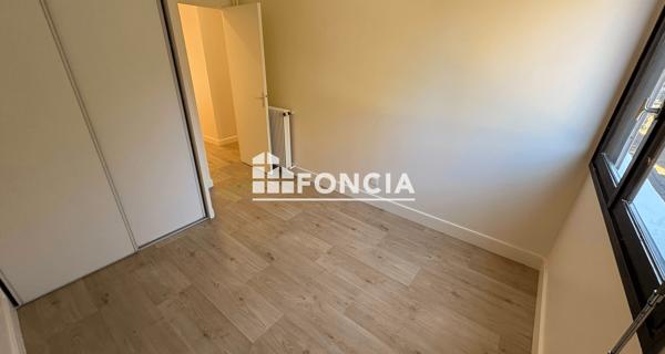 Location Appartement 4 pièces 99.31 m² - Rueil-malmaison 92500