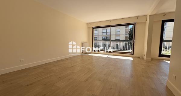 Location Appartement 4 pièces 99.31 m² - Rueil-malmaison 92500