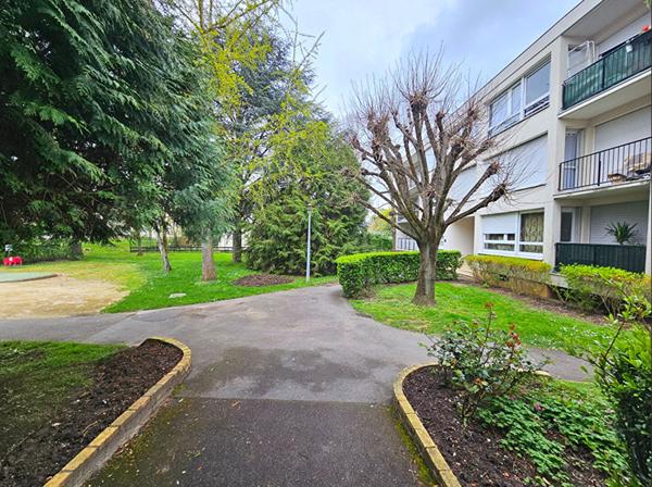 Appartement Evry Courcouronnes 3 pièce(s)