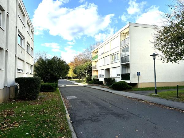 Appartement Evry Courcouronnes 3 pièce(s)