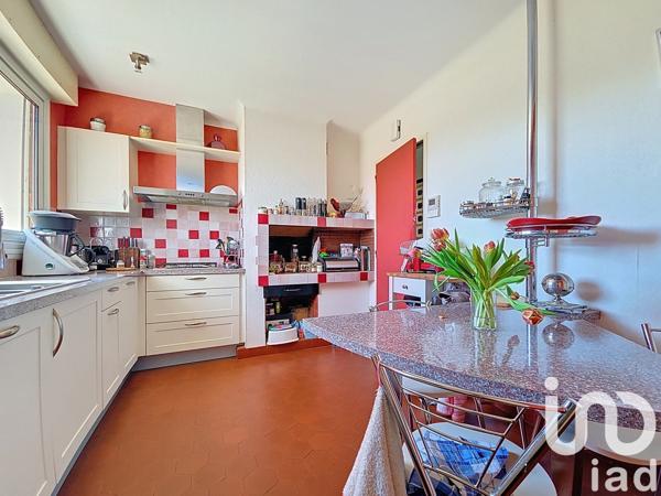 Maison 8 pièces de 190 m² à La Chapelle-des-Fougeretz (35520)