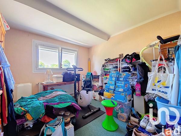 Maison 8 pièces de 190 m² à La Chapelle-des-Fougeretz (35520)