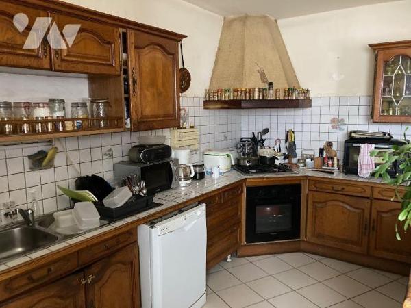 Maison a Vendre à EDERN, en Finistère Sud (29), en Campagne, Maison d'habitation comprenant de ...