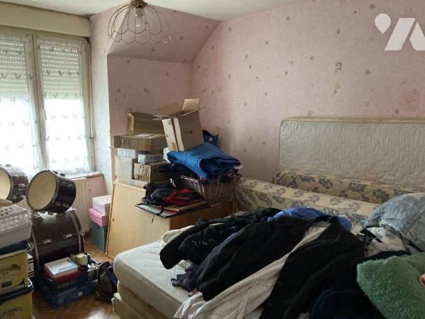 Maison a Vendre à EDERN, en Finistère Sud (29), en Campagne, Maison d'habitation comprenant de ...