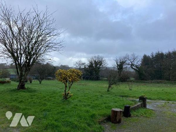 Maison a Vendre à EDERN, en Finistère Sud (29), en Campagne, Maison d'habitation comprenant de ...