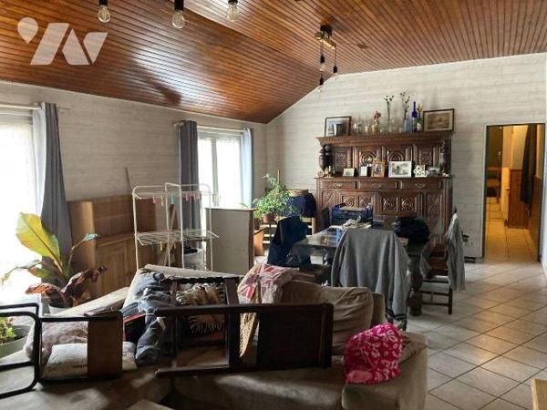 Maison a Vendre à EDERN, en Finistère Sud (29), en Campagne, Maison d'habitation comprenant de ...