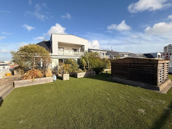 Appartement RARE Les Sables D Olonne 6 pièce(s) 231 m2