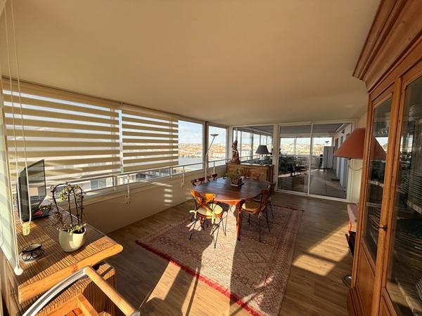 Appartement RARE Les Sables D Olonne 6 pièce(s) 231 m2