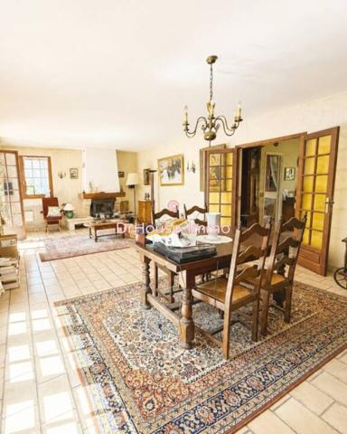 Maison à vendre 8 pièces de 157 m²