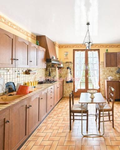 Maison à vendre 8 pièces de 157 m²