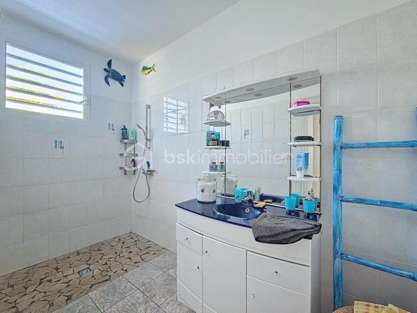 Maison de 242 m²