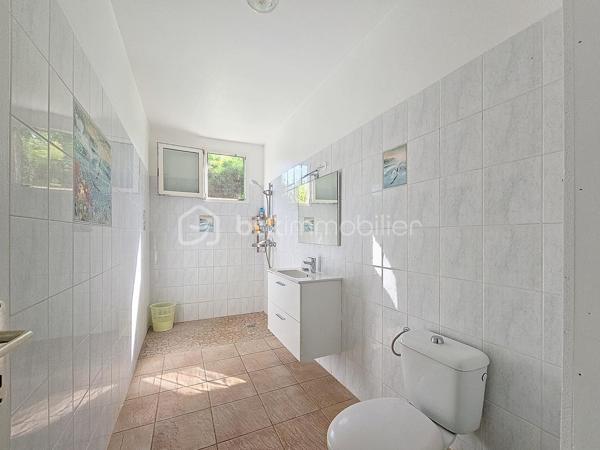 Maison de 242 m²