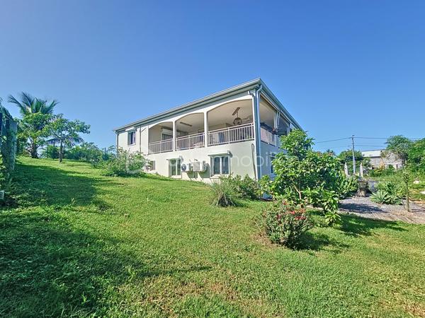 Maison de 242 m²