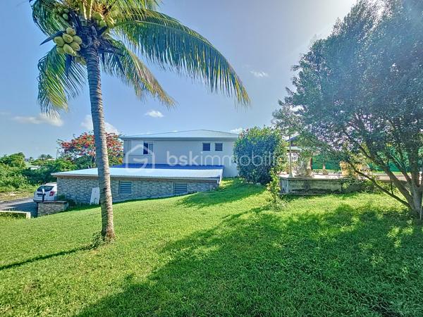 Maison de 242 m²