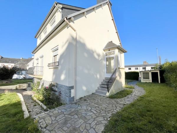 Maison à vendre |  Carhaix-Plouguer |  5 pièces | 135 m²