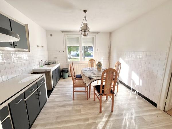 Maison à vendre |  Carhaix-Plouguer |  5 pièces | 135 m²