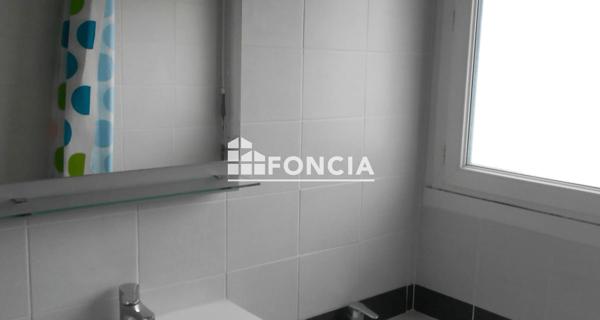 Location Studio meublé 28.23 m² - Grenoble 38100