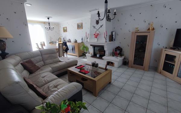 Maison à vendre    6 pièces •  Château-Thierry